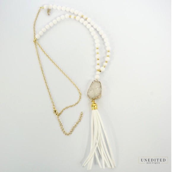 5 Element Jewelry Jewelry - 🆕 Druzy Stone Necklace